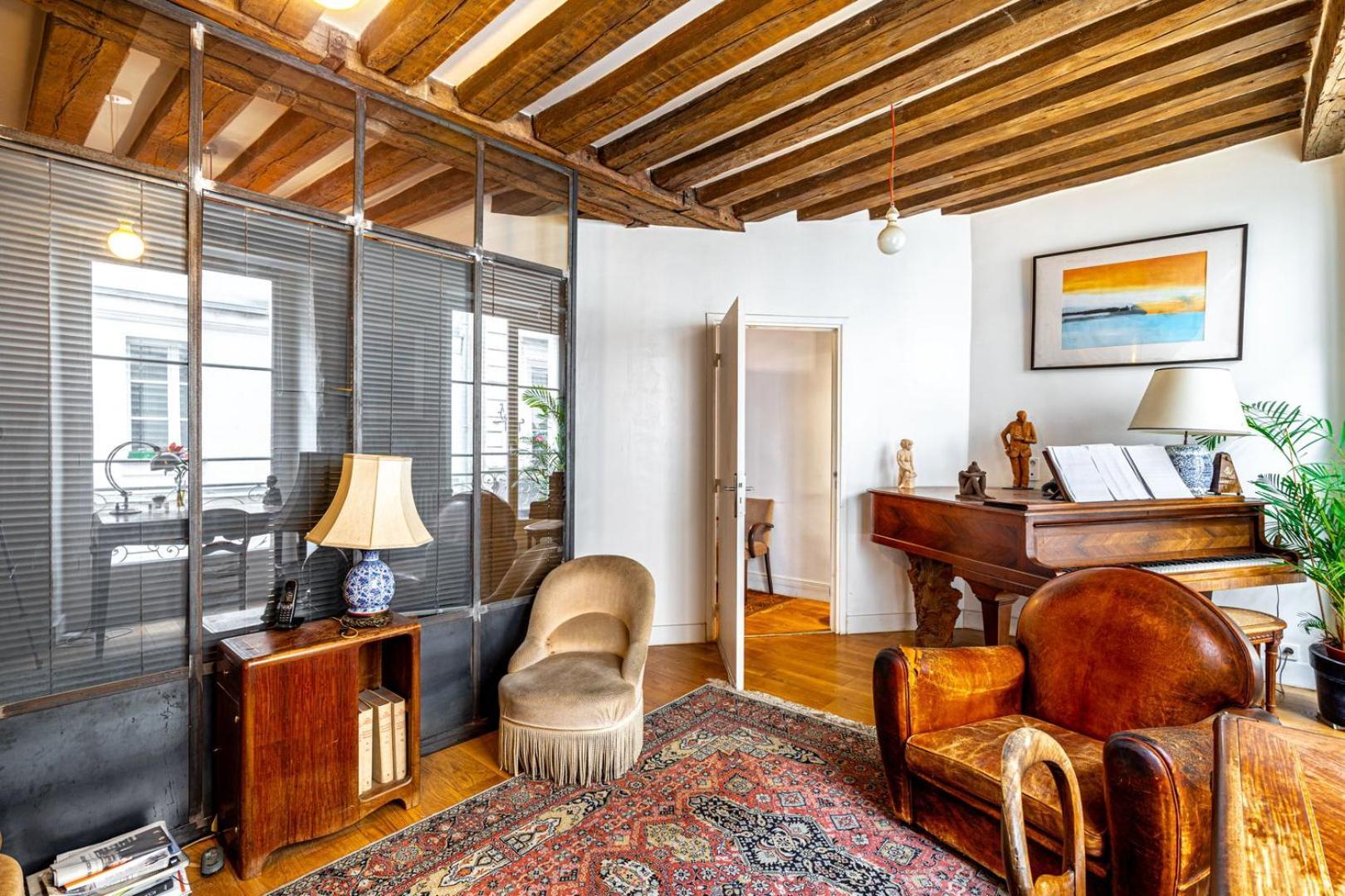 Guestready - Stone Near Sainte-chapelle * Parigi